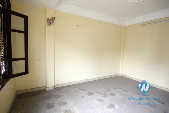 Affordable house with 6 bedrooms for rent in Tay Ho